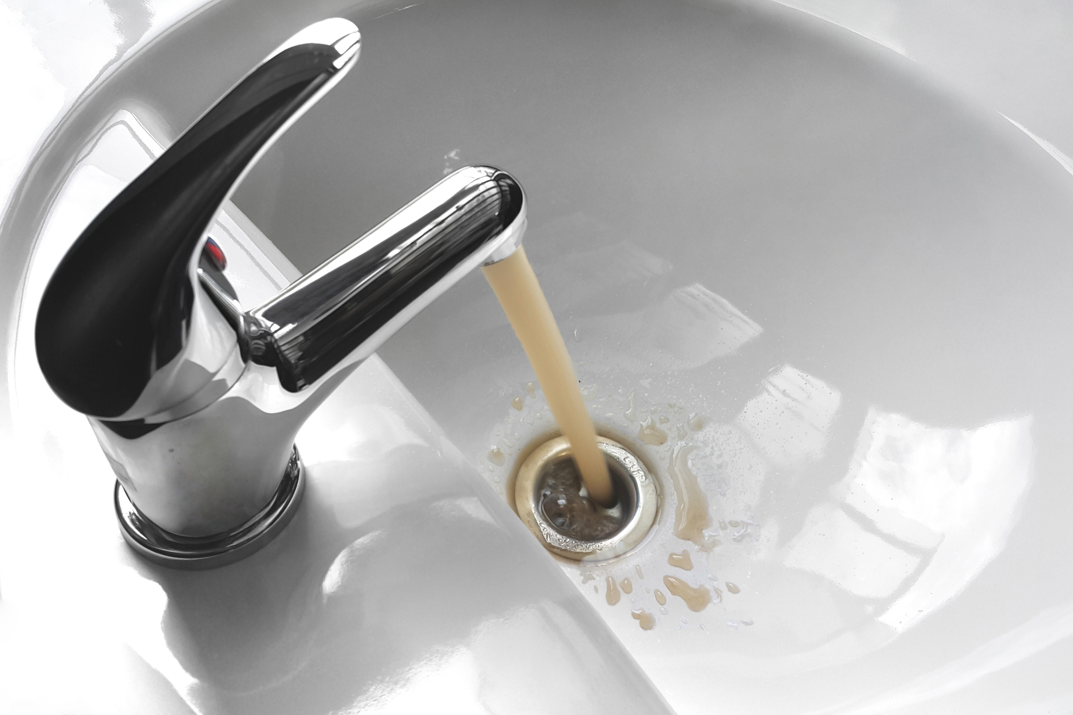 ask-pete-how-to-fix-cloudy-tap-water-phend-plumbing